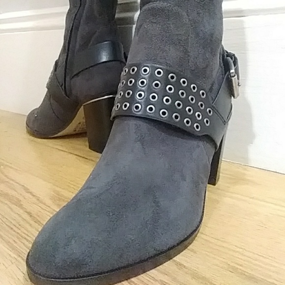 Gray/silver Michael Kors over the knee boots. 8 - Picture 4 of 4